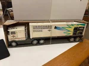 Nylint Sound Machine Semi truck 9126-Z Briggs & Stratton Vanguard 1994 - Picture 1 of 8