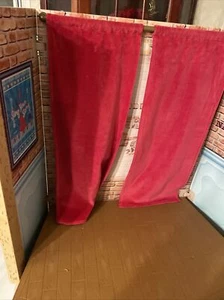 American Girl Tenney's perform Stage Dressing Room Backdrop Only, No Accessories - Picture 1 of 6