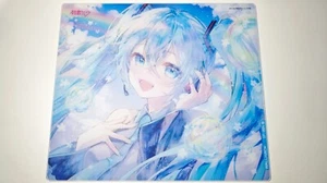 Wallhack SP-004 Glass Mouse Pad Hatsune Miku Edition: Summer Miku - Picture 1 of 6