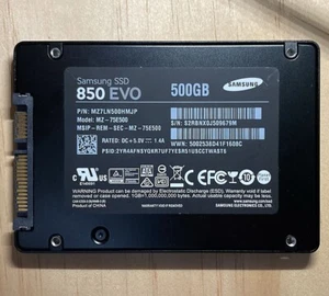 🟢 SAMSUNG 850 EVO 500GB 2.5" SATA Laptop desktop V-NAND SSD - MZ-75E500 -good! - Afbeelding 1 van 4