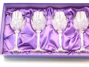 SET OF FOUR EDINBURGH CRYSTAL CLYDE PATTERN 6 3/4", 17.5cm LARGE WINE GLASSES. - Picture 1 of 3