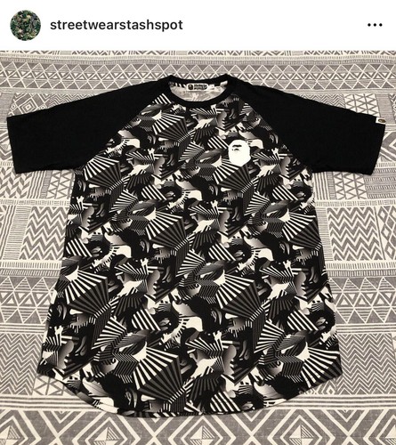 A BATHING APE (BAPE) T shirt tunica mimetica A Bathing Ape Bape taglia large