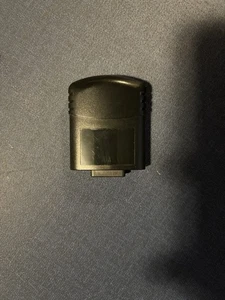SCHEDA DI MEMORIA ORIGINALE MICROSOFT XBOX X08-25319 8MB VINTAGE RARA - Foto 1 di 2