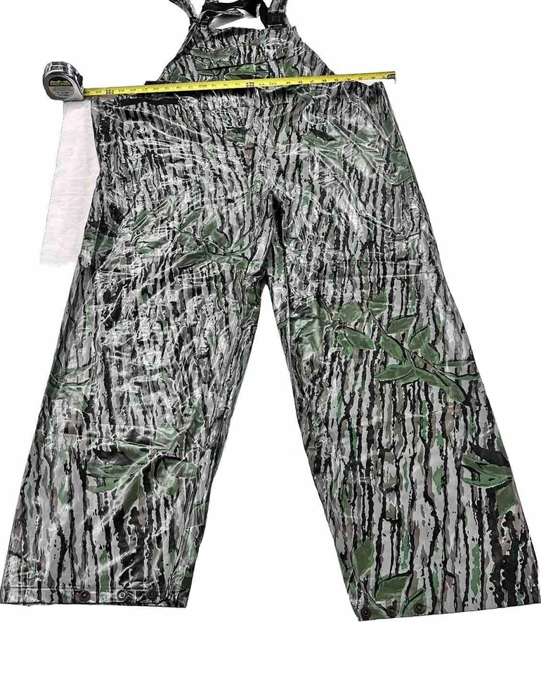 Vtg 100% Vinyl Camo Breatheable Wader Real Tree Matching Jacket Large - Image 1 of 4