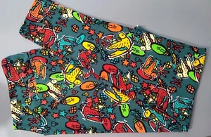 Brand New LuLaRoe Plus Size TC2 Christmas Holiday Leggings Doves Elf Presents - Picture 1 of 9