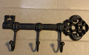 Skeleton Key Hook Hanger (10” Inches) 3 Hooks - Picture 1 of 6