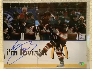 Kris Versteeg Signed Chicago Blackhawks 8x10 Photo LOF - Picture 1 of 4