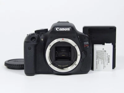 Canon EOS Kiss X5 Rebel T3i 600D 18.0 MP Body Digital SLR Camera Black SC3647 - Image 1 of 4