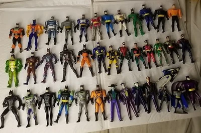 Lot Of 39 Vintage 80s 90s BATMAN KNIGHT Kenner Robin Joker Two Face Batgirl  - Image 1 of 4