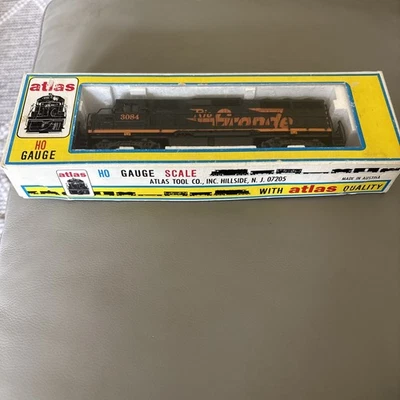 Atlas HO GP40  Diesel Denver & Rio Grande #3084 Locomotive No.7038 Excellent - Image 1 of 4