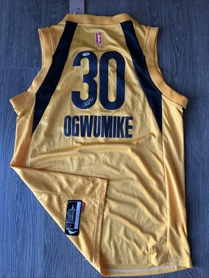 Nneka Ogwumike 洛杉矶火花亲笔签名签名球衣! Psa Coa — 第 1/3 张图片