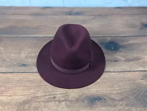 Womens 23” Small Burgundy Vintage LL Bean Fedora Hat Wool Made in England EXC - Picture 1 of 9