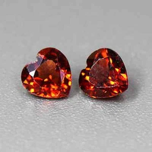 1.14 tcw pair of Natural Heart-cut Cognac-Red VVS Rhodolite Garnets (Sri Lanka) - Picture 1 of 2
