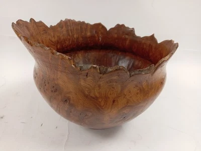 Handcrafted Natural Edge Wood Bowl Decorative 1.25kg Unique Piece 10" Diameter x - Image 1 of 4
