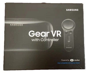Samsung Gear VR With Controller Powered by Oculus Compatible With Galaxy Note 8 - Picture 1 of 7