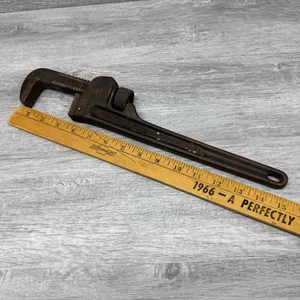 Ridgid 14” pipe wrench Ridge Tool Co. Elyria Ohio USA - Picture 1 of 8