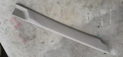 94-98 Land Rover Discovery 1 pasajero derecho bronceado "A" pilar moldura parabrisas OEM Foto 1 de 4