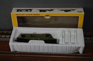 Model Power HO Scale U.S. Army Flat Car w/ Missile Launcher - Picture 1 of 3