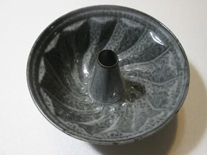 Antique Gray Graniteware Jell-O Mold Bundt Cake Pan Enamelware - Picture 1 of 7