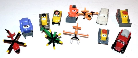 Disney CARS PVC Rubber Mini Figure Cake Toppers Micros Planes lot Cover