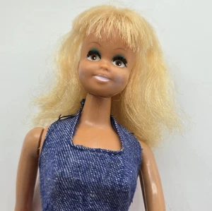 Pantalones Cortos De Colección Mego Maddie Mod Barbie Clon Pestañas Enraizadas TNT Una Pieza Difíciles de Encontrar - Imagen 1 de 17