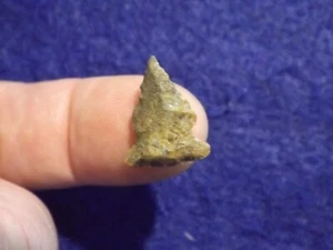 Auténtica punta de flecha punta de pájaro del oeste de Texas, artefactos indios *ENVÍO GRATUITO* PR26 - Imagen 1 de 3