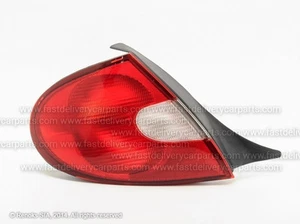 Conjunto de luz trasera Depo izquierda para 2000-2002 Dodge Plymouth Neon 333-1929L-EE. UU. - Imagen 1 de 2