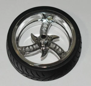 (1) K'NEX Large Wheel Narrow 4" 100mm Tire Chrome Big Motorcycle Replacement - Picture 1 of 1