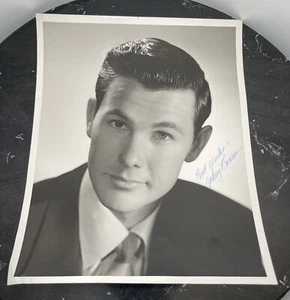 JOHNNY CARSON - AUTOGRAPHED PHOTOGRAPH - Picture 1 of 9