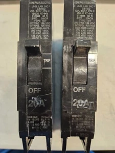 Disyuntor GE TEY120 1 polo 20A - Imagen 1 de 3
