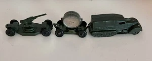 TOOTSIETOY - 1940's HALF TRACK, SEARCHLIGHT & AA TRAILER - VERY GOOD SET - Picture 1 of 20
