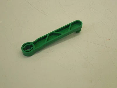 Audi A4 Cabriolet 8H B6 Climate Box Defroster Flap Control Arm Green 8E2820511 - Image 1 of 4