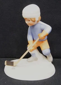 Jugador de hockey sobre hielo GOEBEL AMERIKIDS listo para volar 6,5" - Imagen 1 de 5