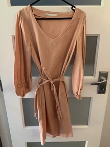 Target Blush/Apricot Shift Dress With Tie Waist And Floral Details Size 10 - Picture 1 of 6