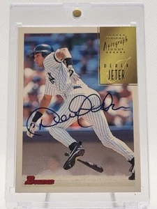 DEREK JETER 1997 Bowman AUTO Autograph Issue Signature NEW YORK YANKEES MLB HOF - Bild 1 von 16