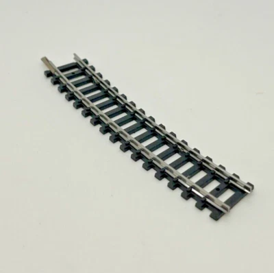 N Scale Trix 4917 Curved Track 15 degree 1 Pcs - Image 1 of 4