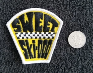 Ski-Doo Arctic Cat Vintage Snowmobile Jacket Vest Patch - Picture 1 of 4