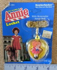 VINTAGE 1982 Knickerbocker World of Annie Locket  w/ Miniature Doll NIB