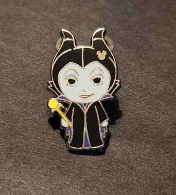 Pin Misterioso Disney Oculto 2024 Villanos - Maléfica - Nuevo Foto 1 de 3