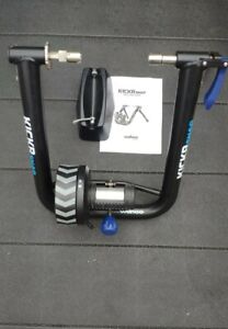 Wahoo KICKR SNAP Smart Turbo Trainer - Black great for Zwift!!!! !!!!!