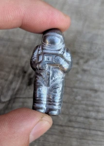 Keychain Astronaut Cosmonaut USSR Gagarin Space. Space Travel - Picture 1 of 11