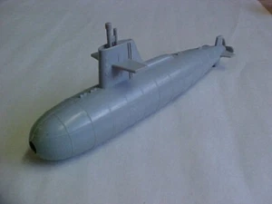 vintage Submarine Plastic Toy Ship - SUB - Picture 1 of 4