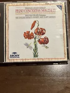 Wolfgang Amadeus Mozart: Piano Concertos Nos 22 23 - Malcolm Bils - VERY GOOD - Picture 1 of 4
