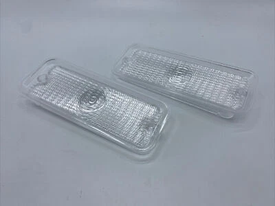 GM 73 74 75 76 77 78 79 80 GMC CHEVROLET TRUCK C10 PARK LIGHT LENS CLEAR - Image 1 of 2