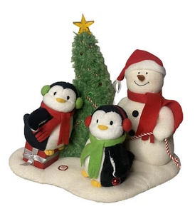 Hallmark Jingle Pals 2006 VERY MERRY TRIO Singing Light Up Snowman Penguins - Picture 1 of 8