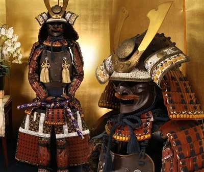 Armadura Samurai Japonesa Yoroi 61.8 pulgadas Dragón Maedate Traje Completo con Caja de Almacenamiento Foto 1 de 4