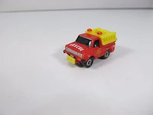 VINTAGE MICRO MACHINES DATSUN RESCUE LADDER FIRE DEPARTMENT #130 GALOOB - Picture 1 of 4