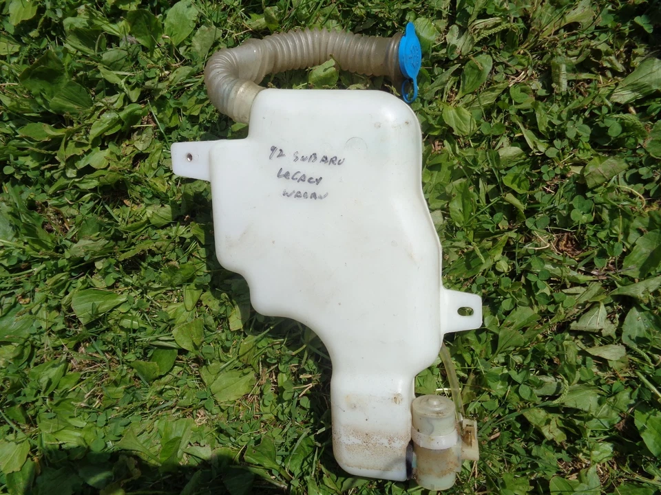 SUBARU LEGACY HATCH WINDSHIELD WIPER WASHER FLUID BOTTLE 1992, 1993,1994 - Image 1 of 3