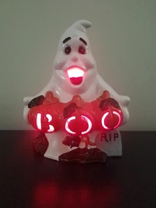 De colección HALLOWEEN Parpadeante 3 Luces Fantasma BOO Calabaza Dolomita Cerámica FUNCIONA EN MUY BUENA CONDICIÓN - Imagen 1 de 16
