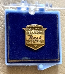 Vtg NASH MOTORS 10 POINT SELECT AUTOMOBILE DEALER Screw-Back Pin;  (1937-1954) - Picture 1 of 2